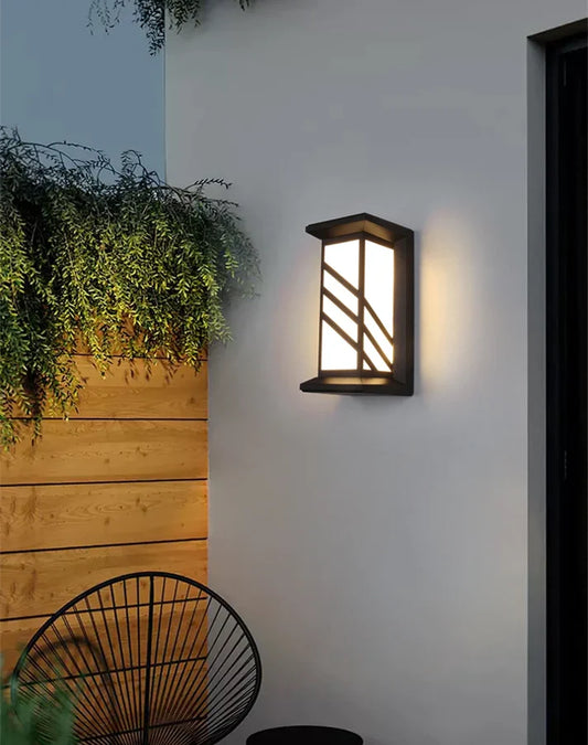 Outdoor Wall Lamp Classic Design